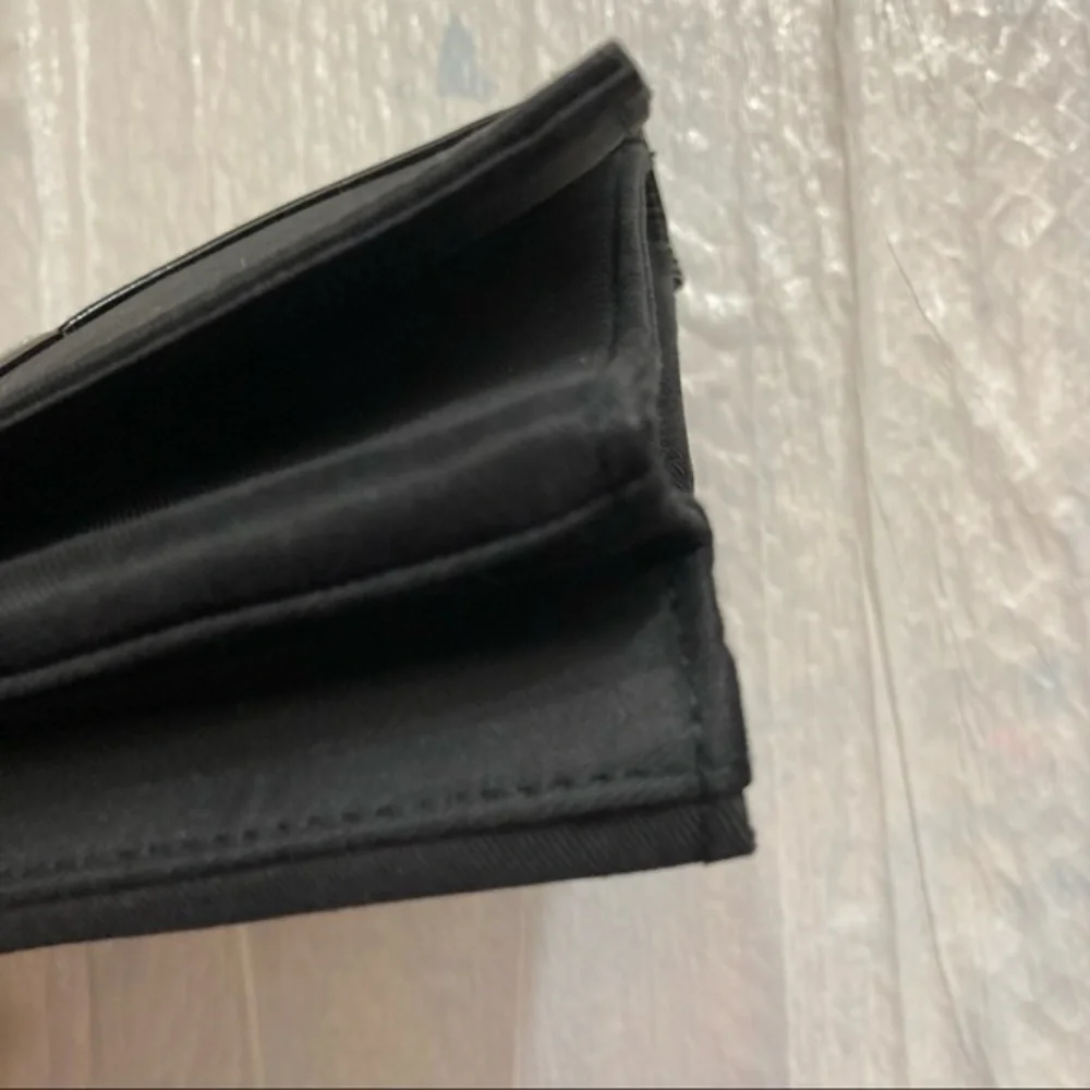 YSL YVES SAINT LAURENT black cosmetic bag with built in Mirror
